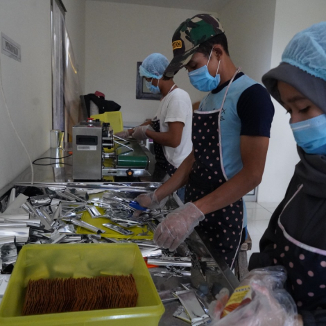 1636098043970_97_Wirausaha untuk Otonomi Protein1